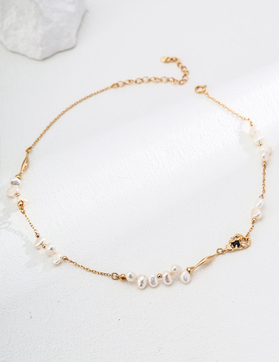 Natural Pearl and Black Onyx Necklace