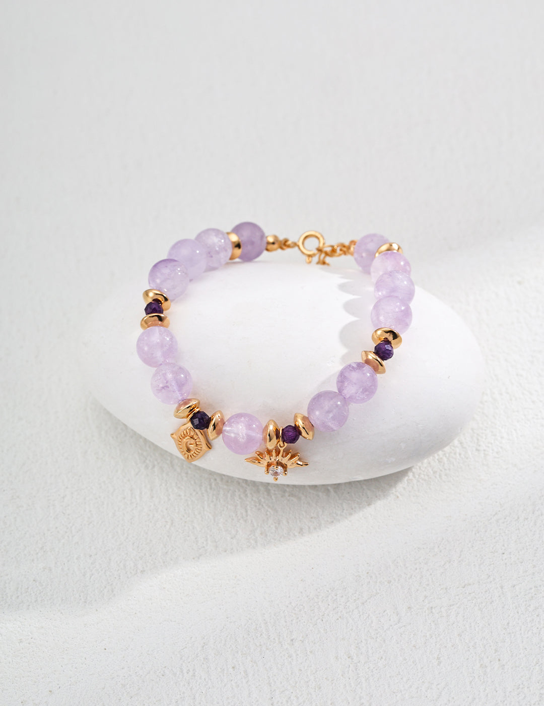 Topo Revive Celestial Amethyst Charm Bracelet