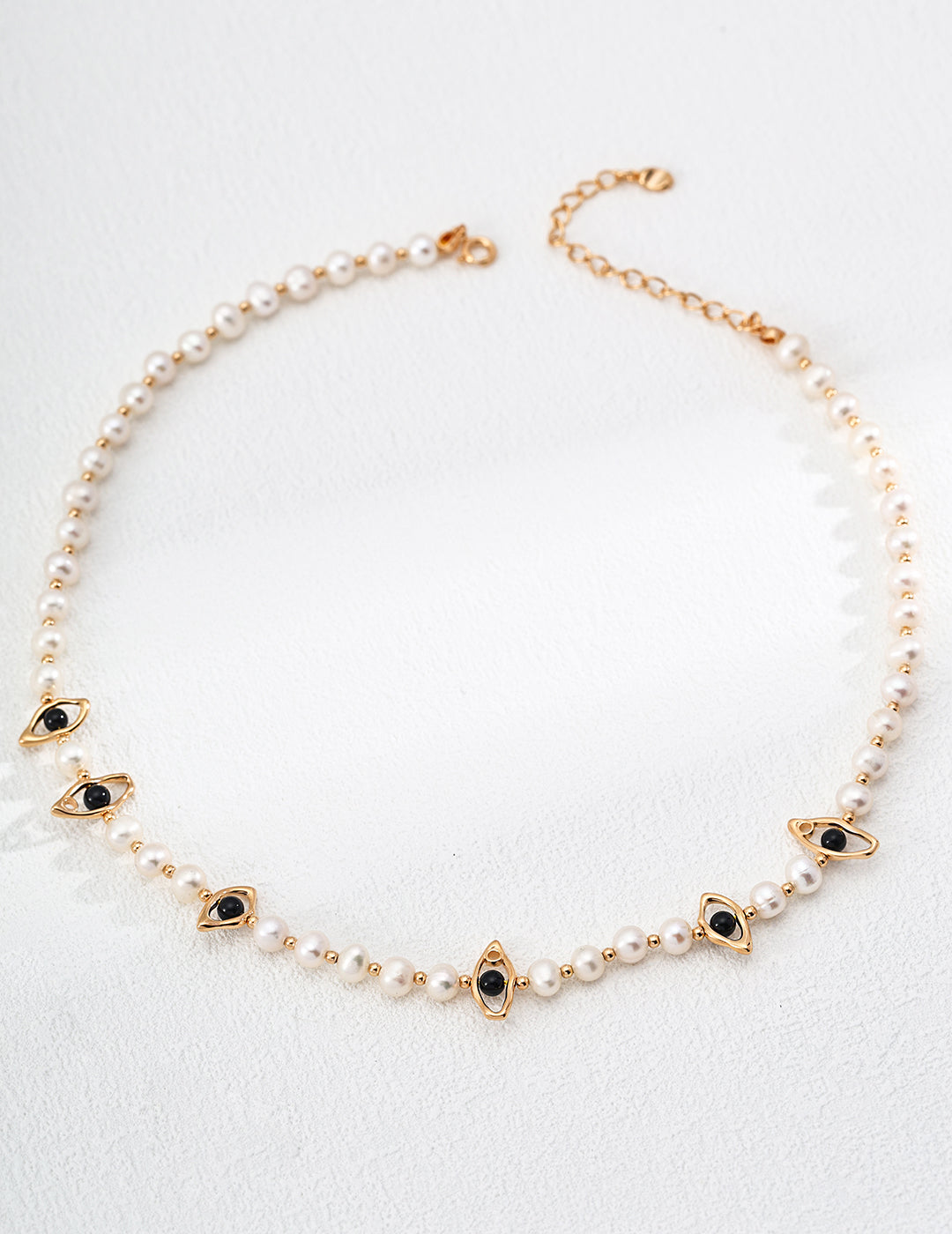 Topo Revive Guardian Eye Pearl & Black Onyx Necklace 