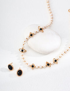 Topo Revive Guardian Eye Pearl & Black Onyx Necklace (1)