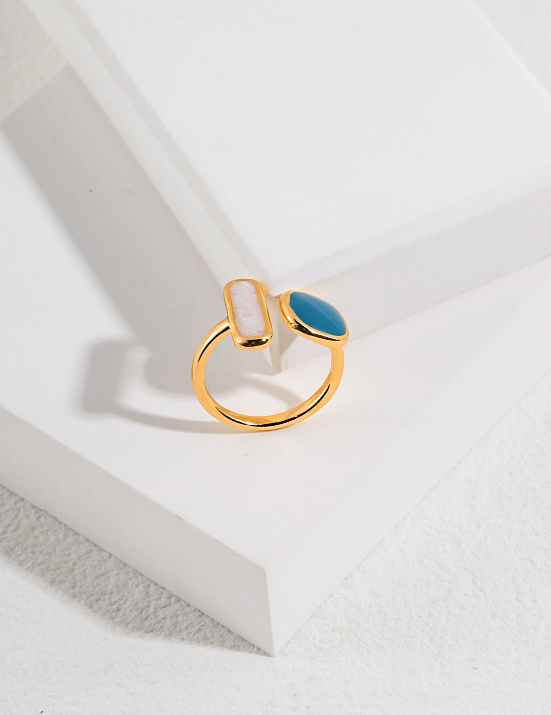 Topo Revive Macaron Enamel Ring