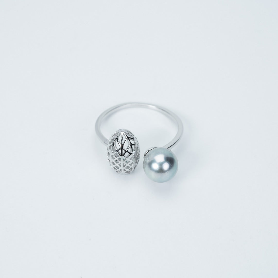 Topo Revive Akoya Pearl Blossom Open Ring