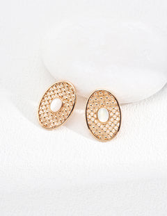 Topo Revive Classic Pattern Oval Silver Mother-of-Pearl Earrings Gold