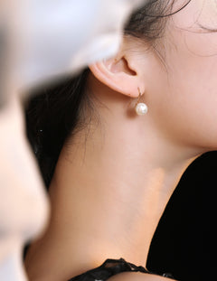 Topo Revive Classic Perfect Round Pearl Rose Gold Earrings