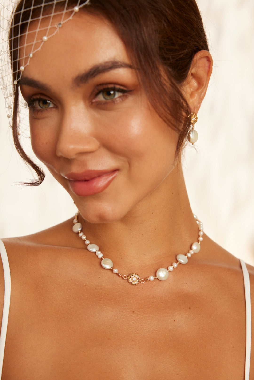 Topo Revive Floral Silver Pearl Necklace