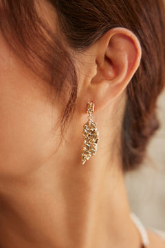 Topo Revive Molten Texture Leaf-Shaped Dangle Earrings