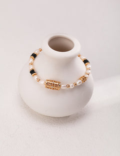 Topo Revive Timeless Elegance Pearl Bracelet with Black Onyx