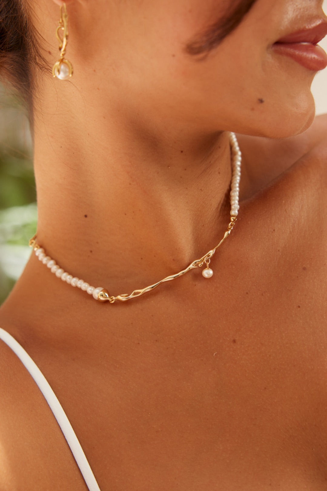 Organic Silver Short Pearl Necklace